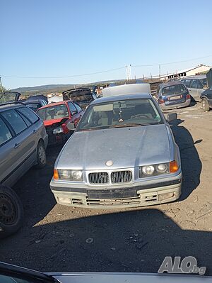 BMW 318I 118 к.с бензин на части