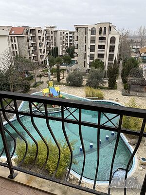 Двустаен апартамент в луксозния комплекс Cascadas Family Resort