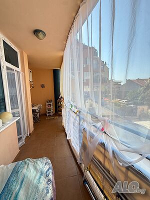Просторно студио без такса