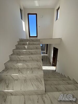 image_9