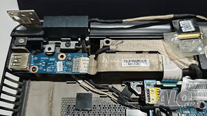 HP ZBook 15 G2 15.6 USB Port Board with Cable ляв USB порт с платка и лентов кабел