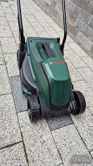 Нова акумулаторна косачка Bosch 3г. гаранция
