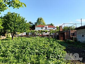 Къща в село Изворово