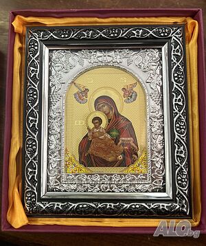 Икона Иисус и Богородица в рамка и кутия