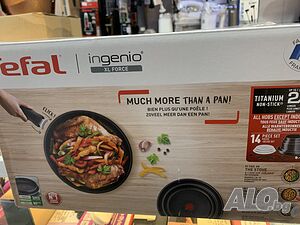 Комплект съдове Tefal Essentials + Прибори и дръжка