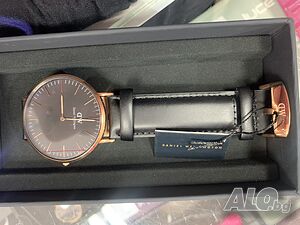 Класически часовник Daniel Wellington Sheffield, италианска черна кожена каишка