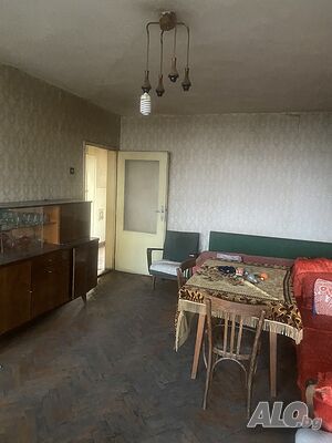 Двустаен апартамент, тухла