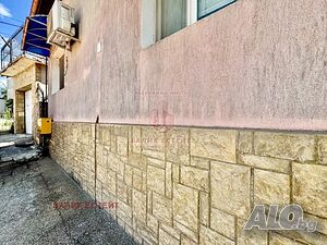 Продажба Къща гр. Добрич - Автогара 117m² и двор 190m²