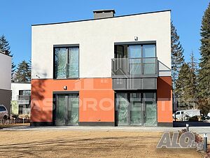 SMART Къща в затворен комплекс - до Вакарел, София