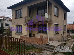 Двуетажна къща в Костинброд, обл. София