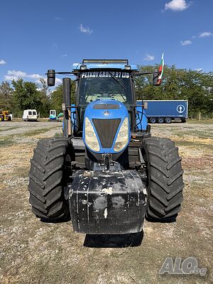 Продавам трактор New Holland T7050