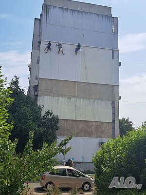 Алпинисти Бургас, топлоизолация саниране, ремонт на фасади и боядисване, измиване на прозорци,