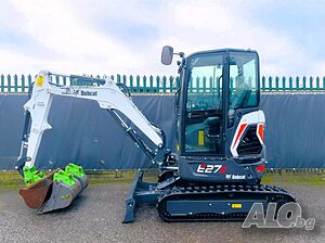Bobcat E27z - Мини верижен багер
