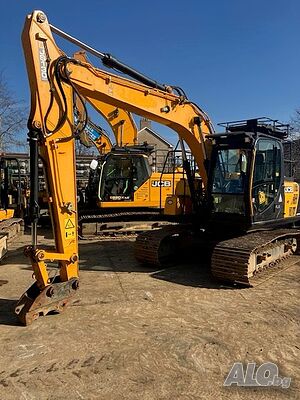 JCB JS130LC 4F Верижен багер