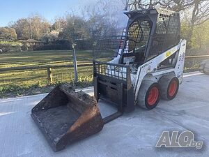 Bobcat S70 - Мини челен товарач