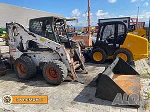 Мини челен товарач Bobcat S300