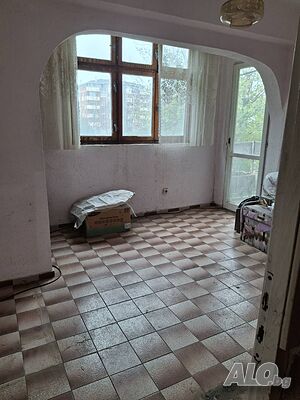 Продаваме гарсониера в ”Меден Рудник ”