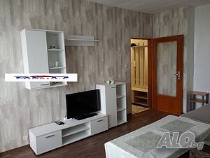 Едностаен апартамент Надежда 4