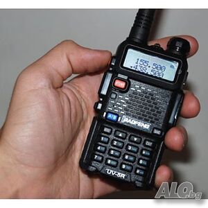 Комплект портативна радиостанция Baofeng UV-5R-BF, 5W, Dual Band VHF / UHF