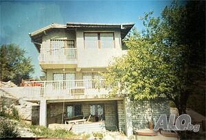 Продава се 3-етажна вила към гр. Балчик, обл. Добрич, общ. Балчик - 200000€