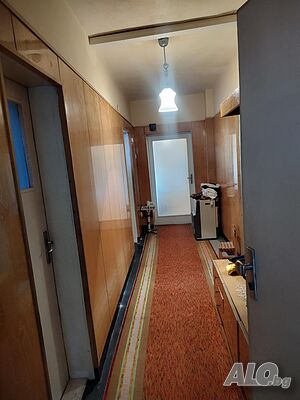 Продава се 4-ен апартамент с гараж на центъра в гр. Добрич за 230 000лв!
