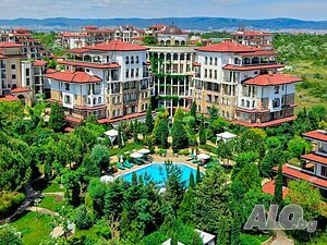 Луксозен апартамент за продажба в Несебър Тристаен апартамент 121 кв.м Тухла 2010 г. 6 етаж Последен етаж | Апартаменти | Несебър