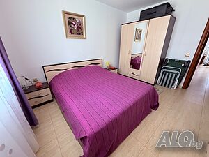 Апартамент с 1 спалня, комплекс Етъра 2, гледка море и басейн в Свети Влас — снимка 5