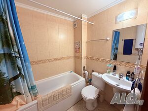 Апартамент с 1 спалня, комплекс Етъра 2, гледка море и басейн в Свети Влас — снимка 3