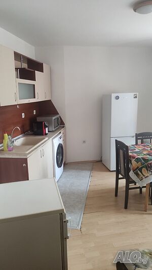 Двустаен, Зимно Тракия