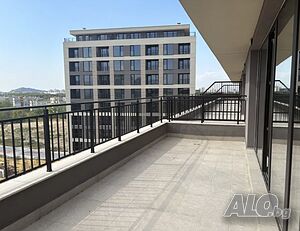 Тристаен апартамент в Residential Park