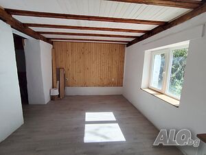 Напълно реновирана къща за продажба в с. Бойково