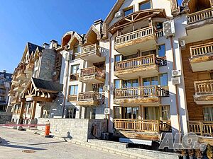 Банско: тристаен апартамент за продажба в Ст. Джон Парк