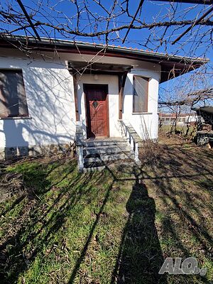 Продава се къща с. Селци