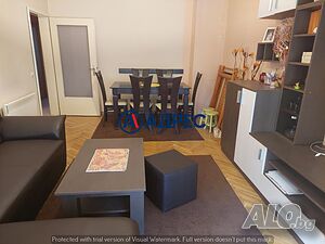 Двустаен обзаведен апартамент в централната зона на кв. Струмско