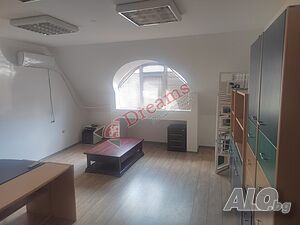 Обзаведен офис в центъра на Благоевград