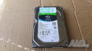 Хард диск Seagate SkyHawk Surveillance ST1000VX005 1TB SATA 6.0Gb/s