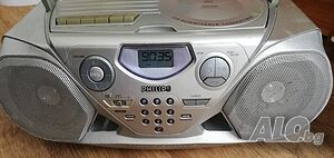 CD Радио касетофон PHILIPS с цифров тунер