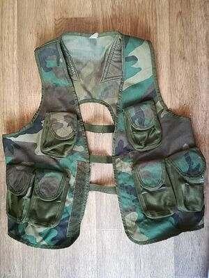 Камуфлажно елече с 10 джоба