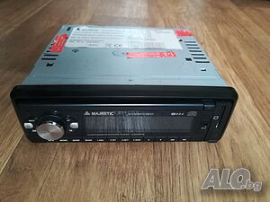 CD Радио MP3 USB +AUX за кола