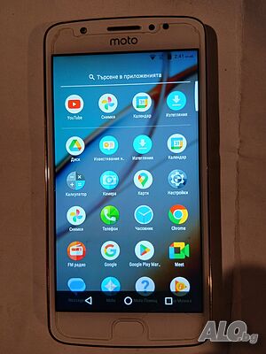 Продавам телефон Motorola E 4