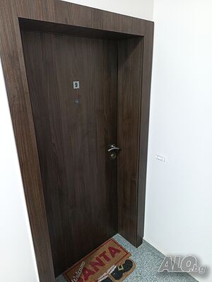 Тристаен апартамент под наем