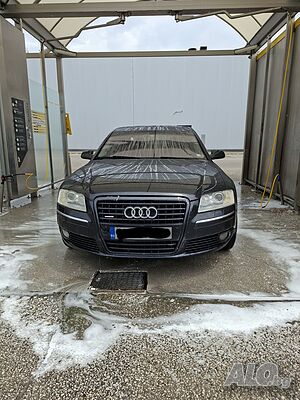 Продава Ауди А8 4.2 quatro