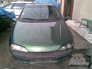 Opel Tigra 1,4 90 к.с. Купе/Спортен Бензин 1996 год. 110000 км Ръчна на части