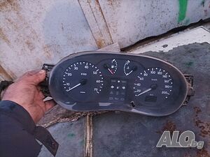 Километраж за Рено Канго 1.5 DCI. 2002 год.