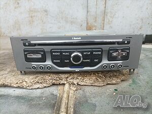 CD player Радио за Пежо 308. 2011 год.