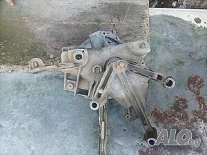 Лапа конзола скоростна кутия за Рено Канго 1.5 DCI. 2002 год.