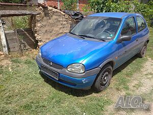 Опел Корса б 1.7 D ISUZU. 2000 год. На части. 2/3 врати.