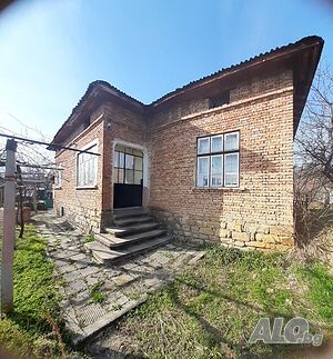 къща в село ЛИЛЯК