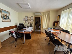 Тристаен апартамент до ул. Богориди!
