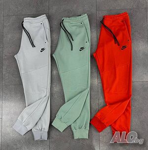 Мъжки долнища Nike Tech Fleece